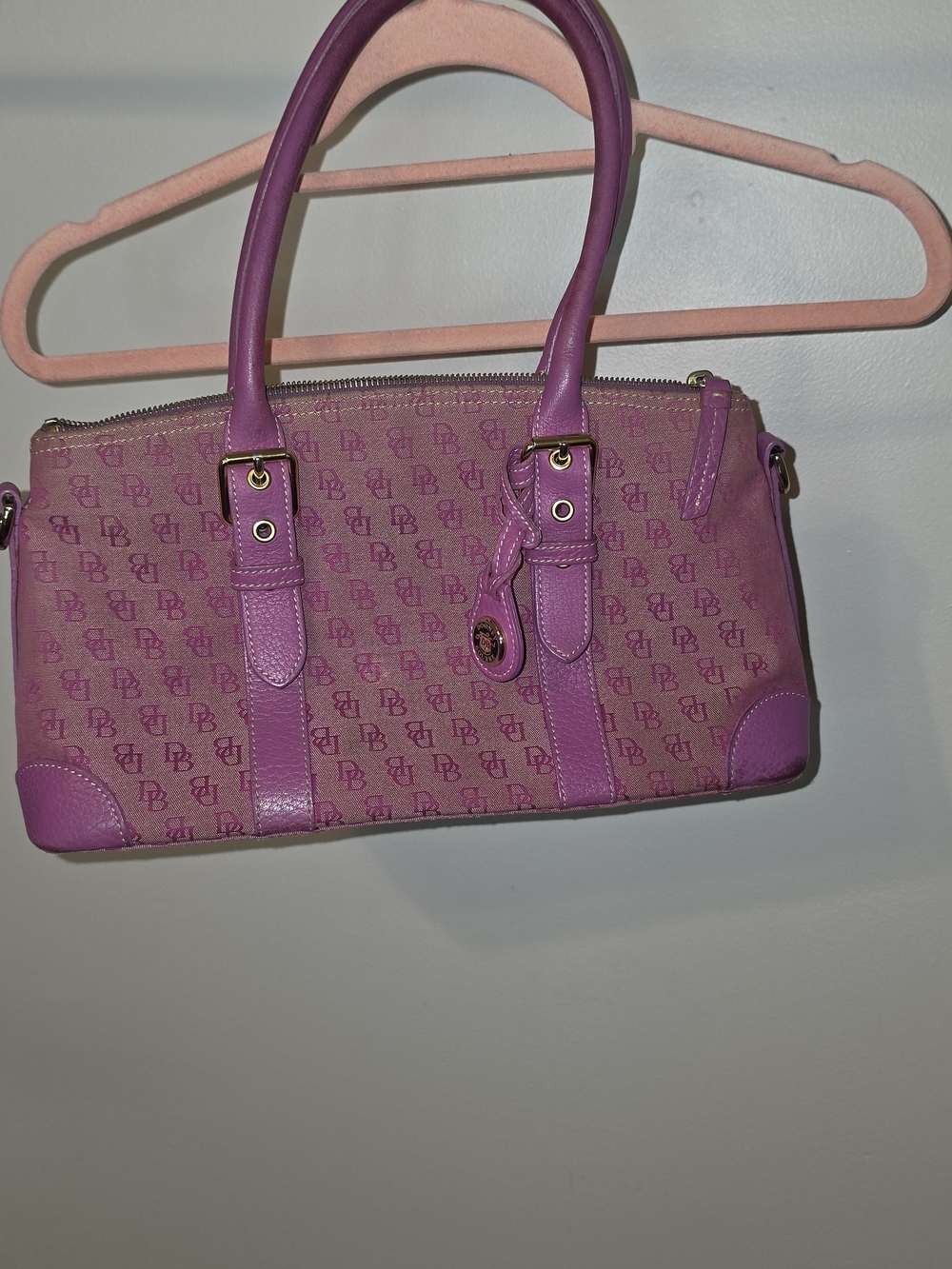 Vintage y2k Berry Dooney & Bourke